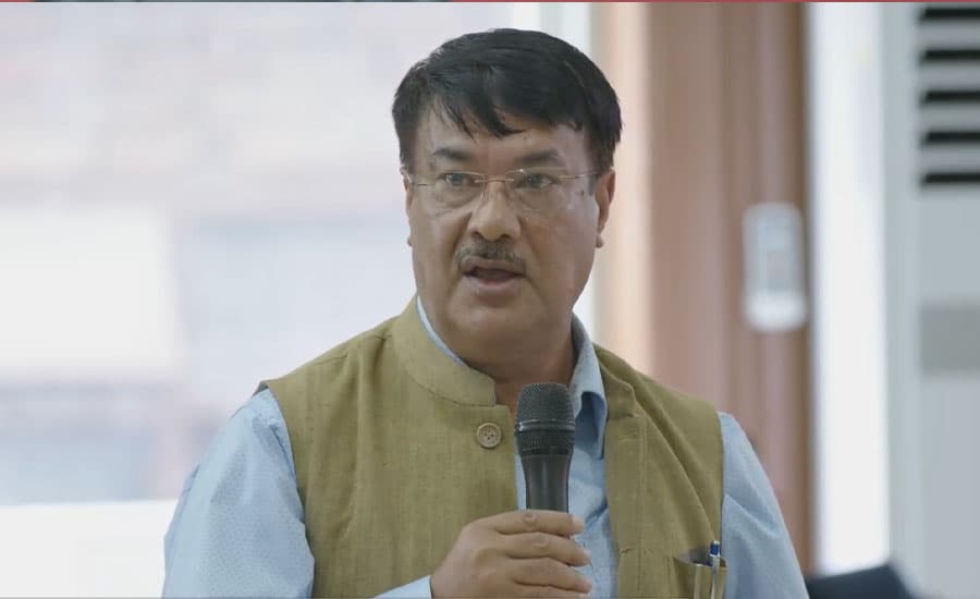 राष्ट्रियसभामा नेतृत्व परिवर्तनको चर्चा : मीन विश्वकर्माको चेतावनी-‘अहिले नेता फेर्ने समय होइन’