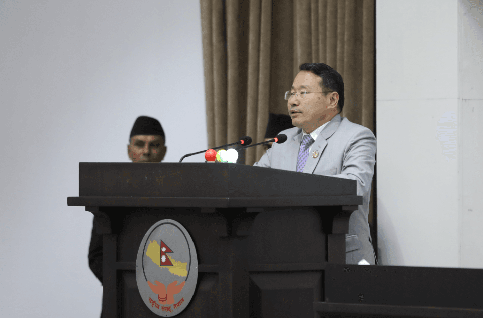 “सधैँ सत्तामा रहिरहने भ्रमबाट मुक्त हुनुहोस्” : वर्षमान पुन