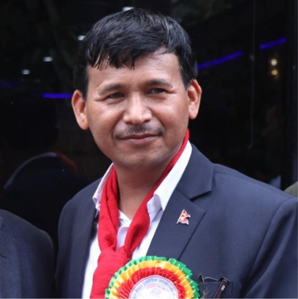 नेकपाले सल्यानमा दुई पूर्वमन्त्रीलाई छोडेर रमेश मल्ललाई दिएको टिकट: युवा नेता पहिलोपटक चुनावी मैदानमा