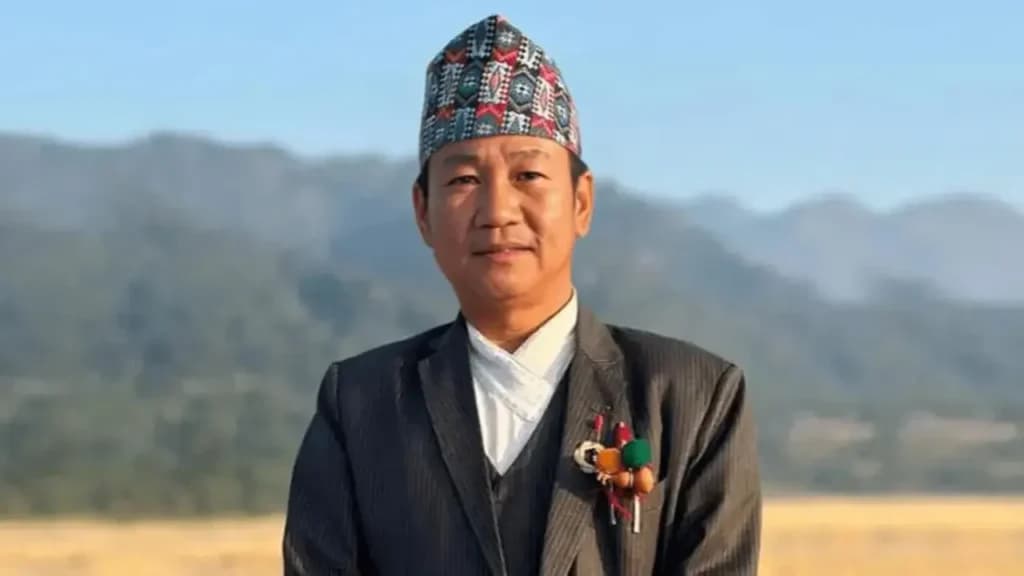 हर्कवाद’को उद्घोष: श्रम संस्कृति पार्टीले अनिवार्य श्रम र प्रत्यक्ष राष्ट्रपतिको एजेन्डा अघि सार्यो