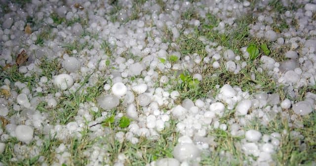देशका पहाडी क्षेत्रमा असिनासहित वर्षा, साँझबाट मौसममा क्रमिक सुधार हुने संकेत