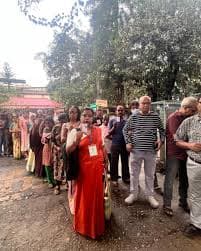 मतदाता सूची विवादबीच पश्चिम बंगालमा मतदान सुरु-सुरक्षा कडाइ, राजनीतिक प्रतिस्पर्धा चरममा